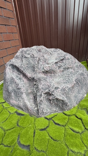 П-086 (Люк камень фигура из полистоуна D-100 см )